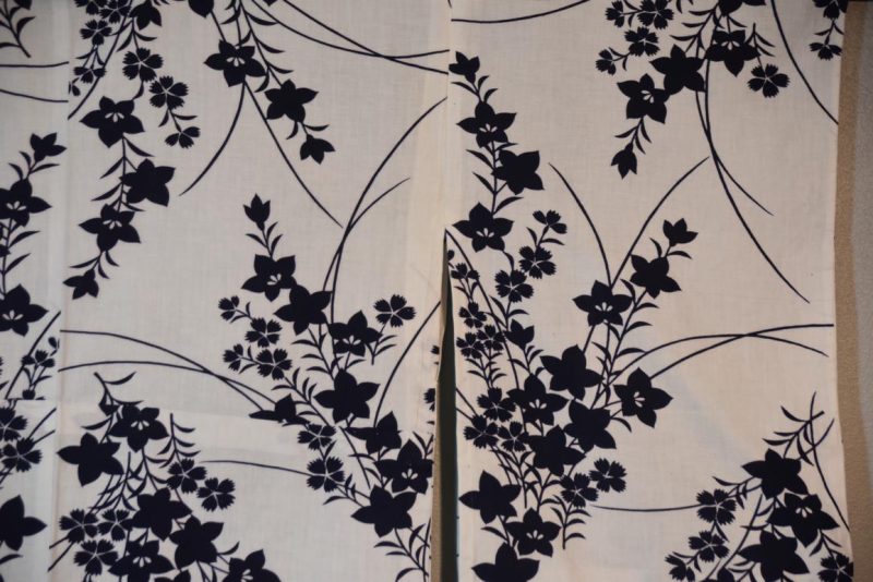 Blue and White Cotton Yukata - Image 8