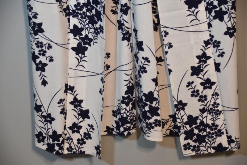 Blue and White Cotton Yukata - Image 9