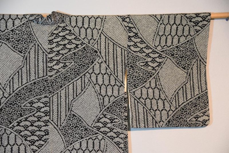 Shibori Pattern in Black and White  Copy - Image 6