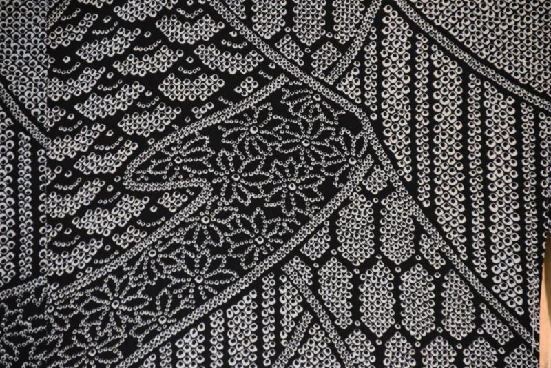 Shibori Pattern in Black and White  Copy - Image 5