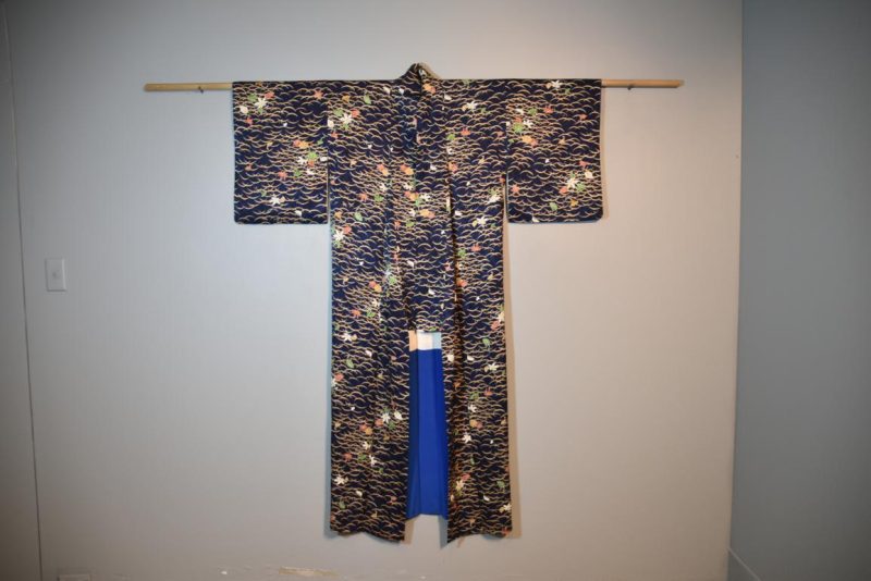 Vintage Japanese Silk Kimono - Image 7