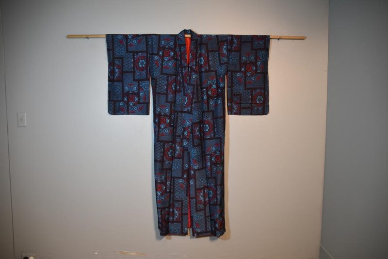 Vintage Japanese Silk Kimono - Image 4