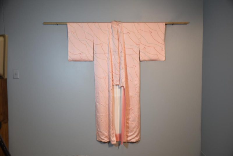 Stunning Coloured Silk Kimono - Image 5