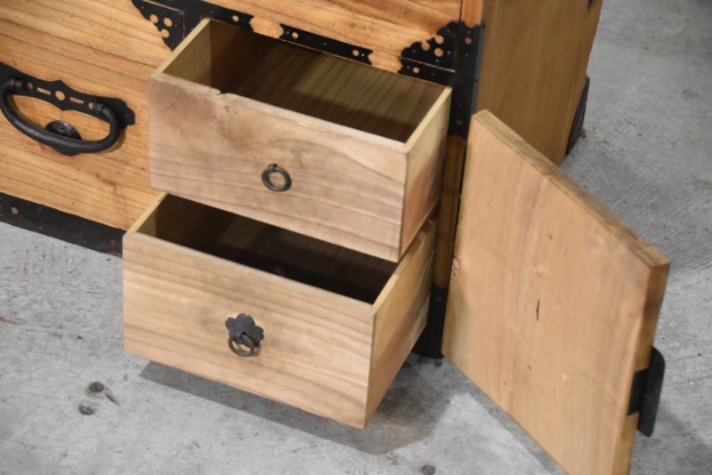 Antique 2 Section Clothing Chest 4 Drawers Width:885mm - Image 9