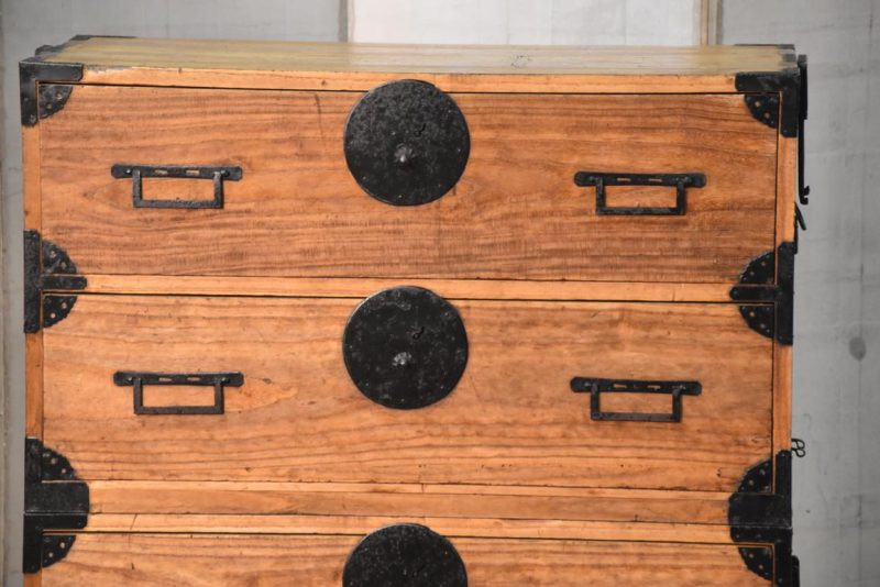 Japanese Antique Clothing Chest (2 sections) Width:890mm - Image 12
