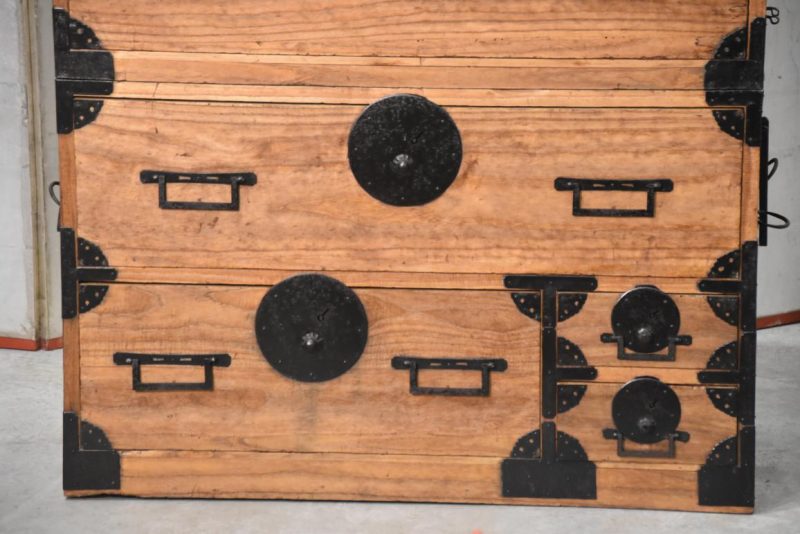 Japanese Antique Clothing Chest (2 sections) Width:890mm - Image 11