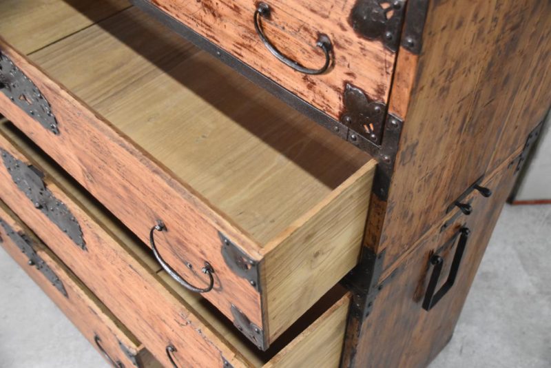 Edo Period Clothing Chest (2 Sections) Width:1030mm - Image 7