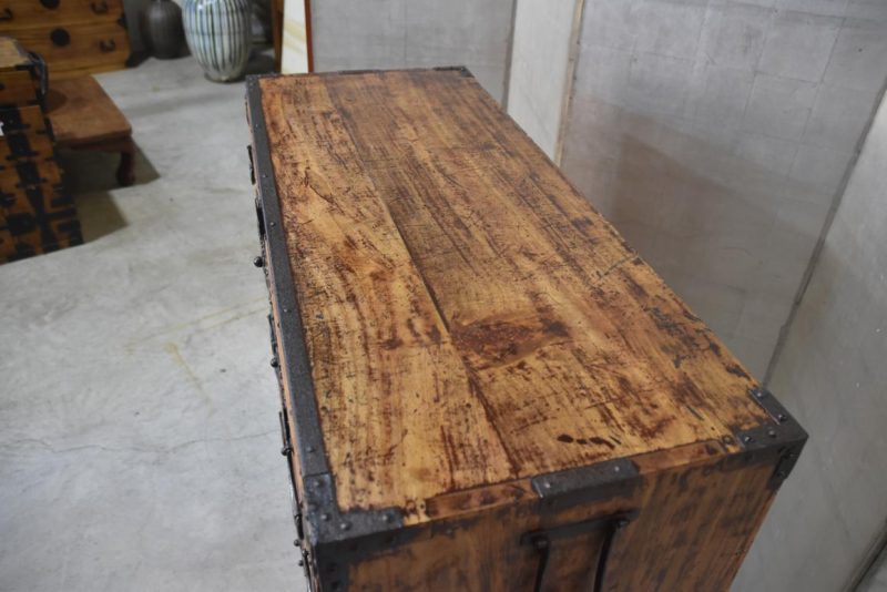 Edo Period Clothing Chest (2 Sections) Width:1030mm - Image 6