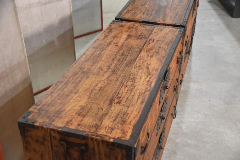 Edo Period Clothing Chest (2 Sections) Width:1030mm - Image 3