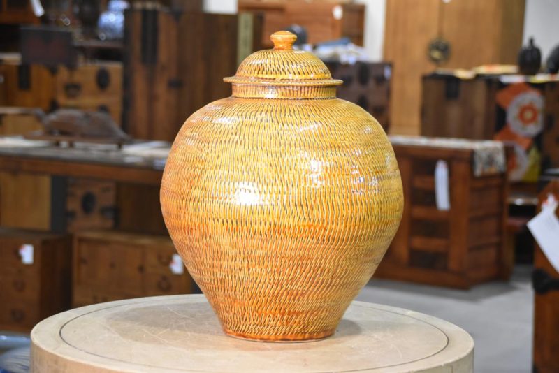 Japanese Mingei Onta Pottery Lidded Urn Width:340mm
