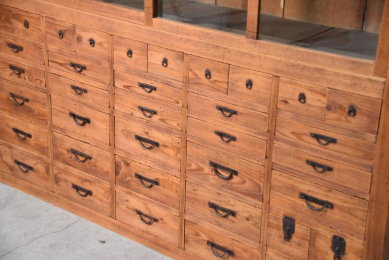 Antique Misedansu Shop Display Chest Width:1760mm - Image 11