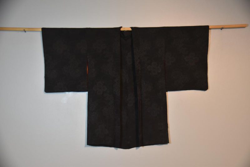 Black Silk Japanese Haori - Image 3
