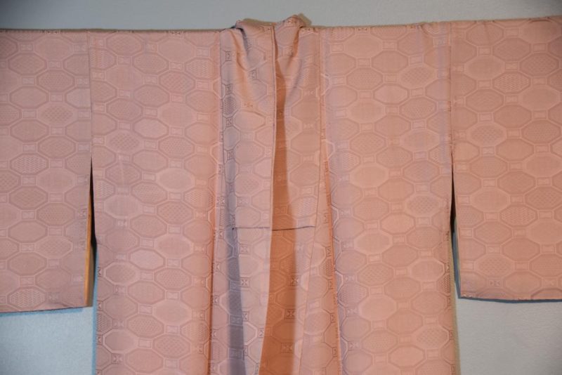 Dusty Pink Vintage Silk Kimono - Image 2