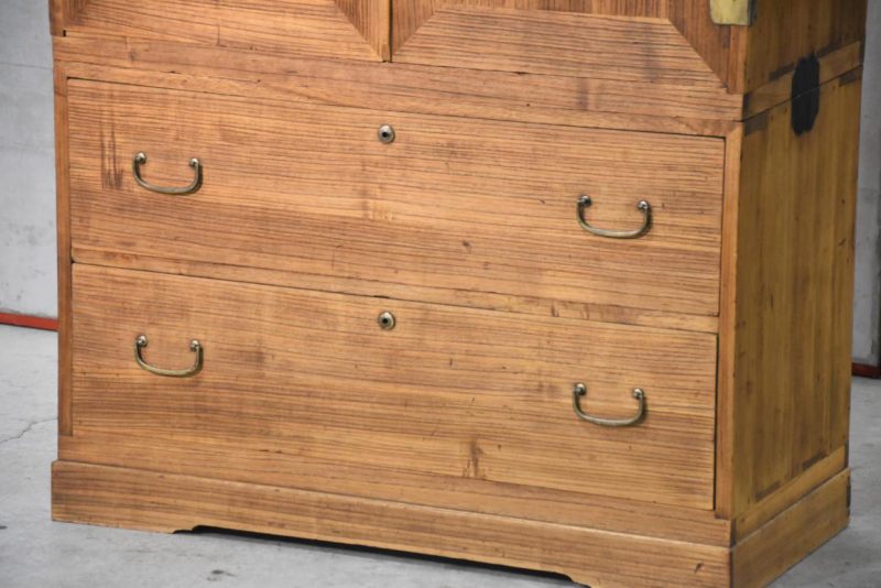 Vintage Wedding Chest (3 Sections) Width:910mm - Image 13