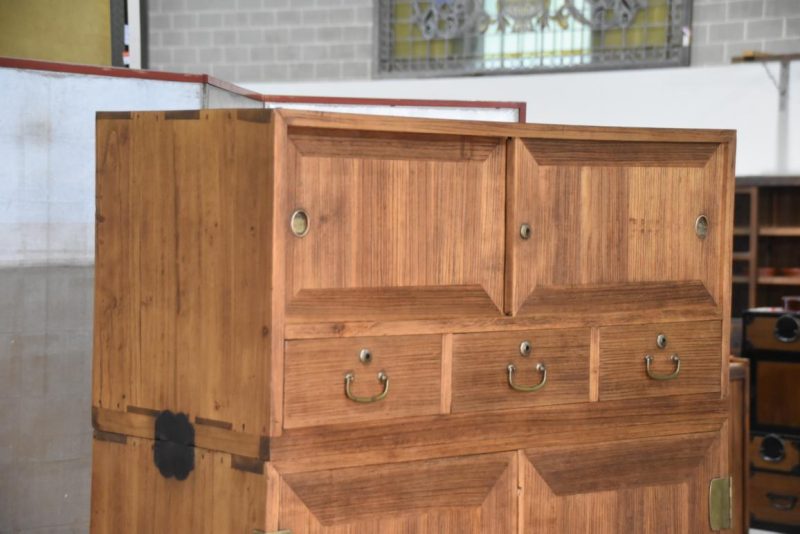 Vintage Wedding Chest (3 Sections) Width:910mm - Image 5