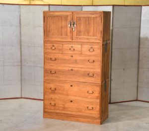 Vintage Wedding Chest (3 Sections) Width:905mm