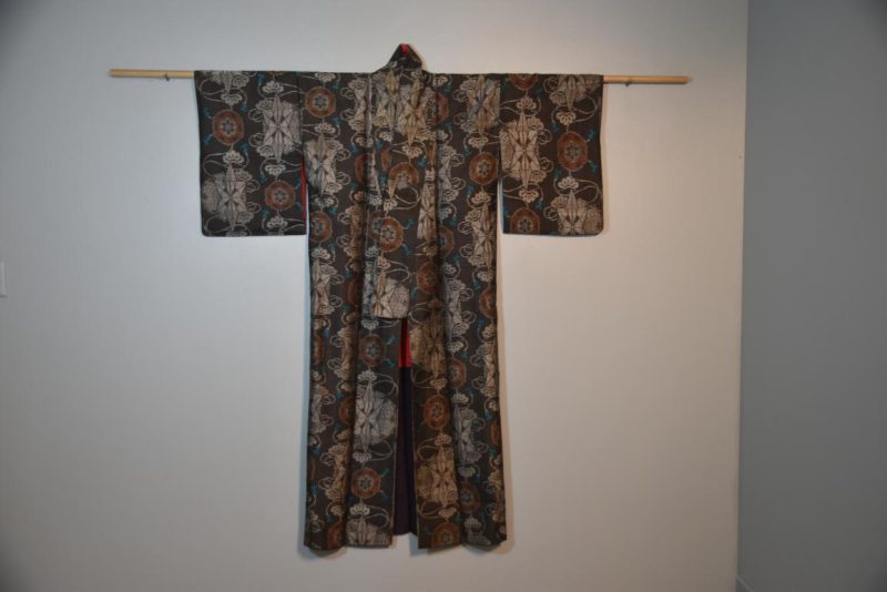 Japanese Silk Ikat Kimono - Image 7