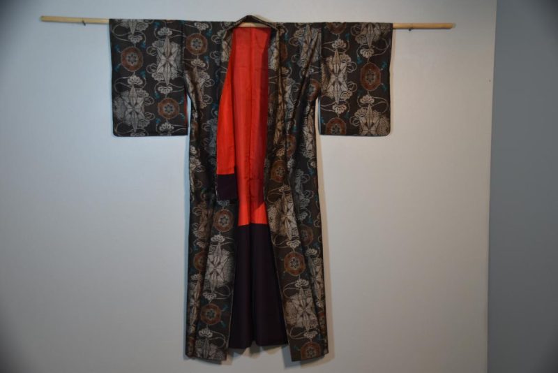 Japanese Silk Ikat Kimono - Image 3