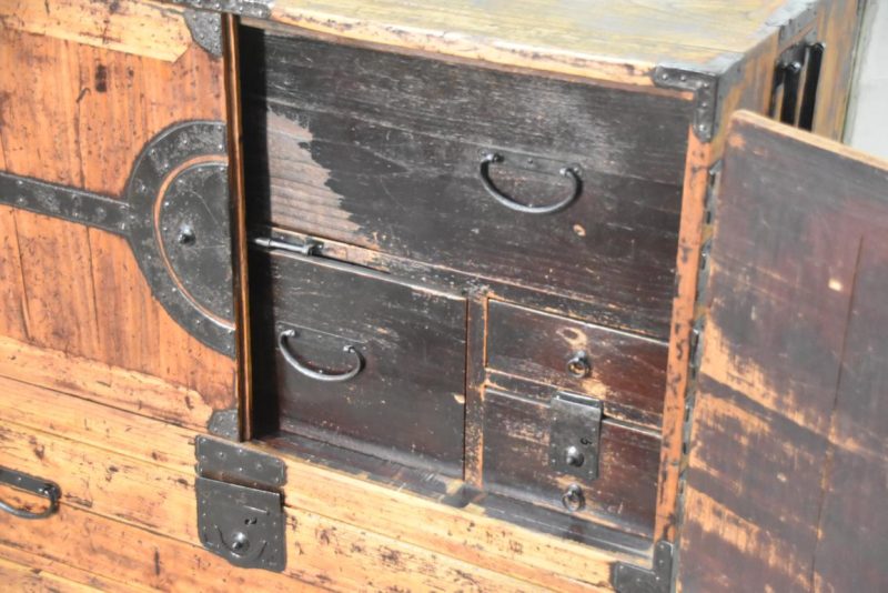 Edo Period Clothing Chest (2 Sections) Width:960mm - Image 11