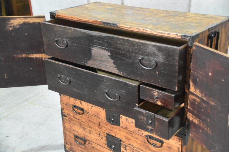 Edo Period Clothing Chest (2 Sections) Width:960mm - Image 10