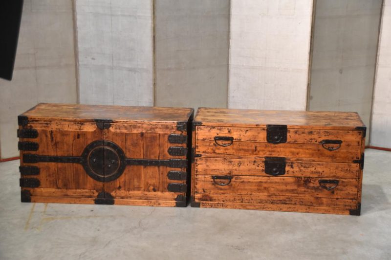 Edo Period Clothing Chest (2 Sections) Width:960mm - Image 4