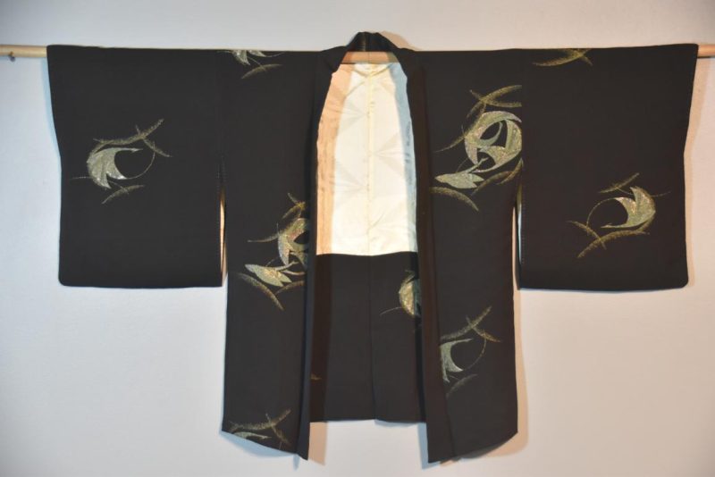 Vintage Silk Lacquer Thread Haori Jacket - Image 2