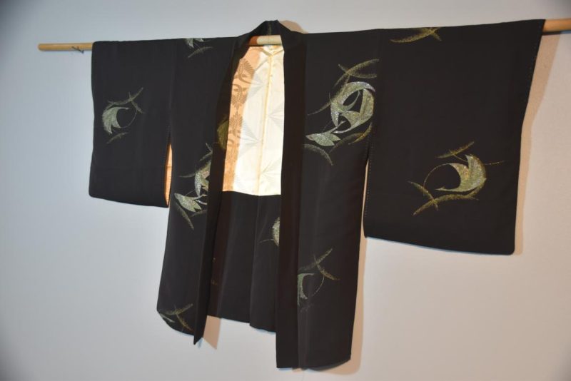 Vintage Silk Lacquer Thread Haori Jacket - Image 5