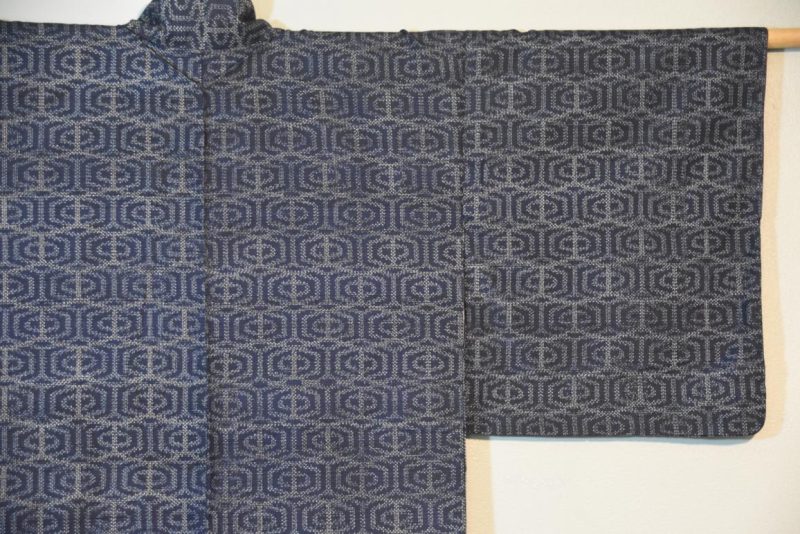 Oshima (Ikat) Vintage Kimono - Image 2