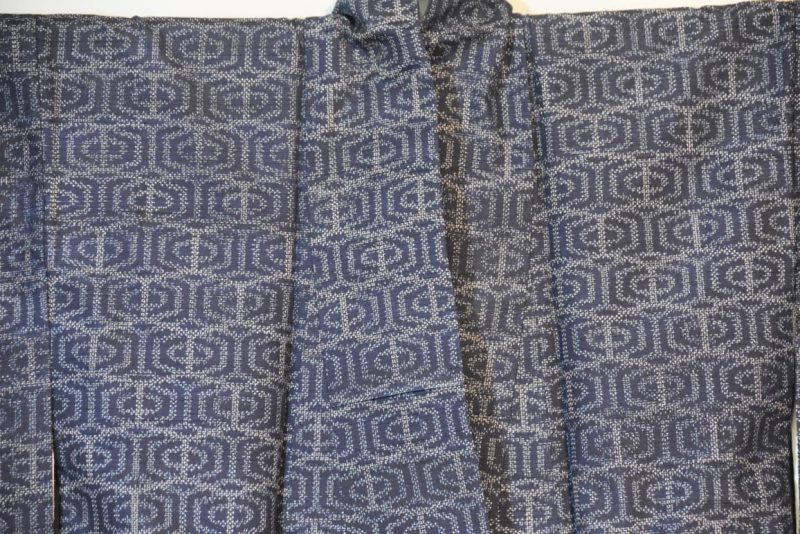 Oshima (Ikat) Vintage Kimono - Image 3