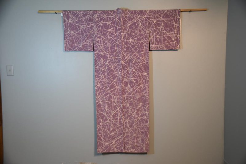 Bring on your Mauve Moves Silk Crepe Kimono