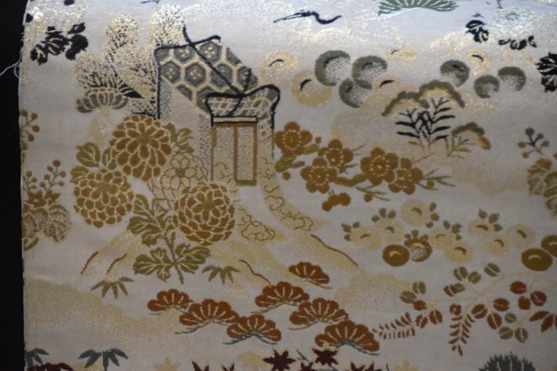 Flying Cranes with gold detail Obi - Image 2