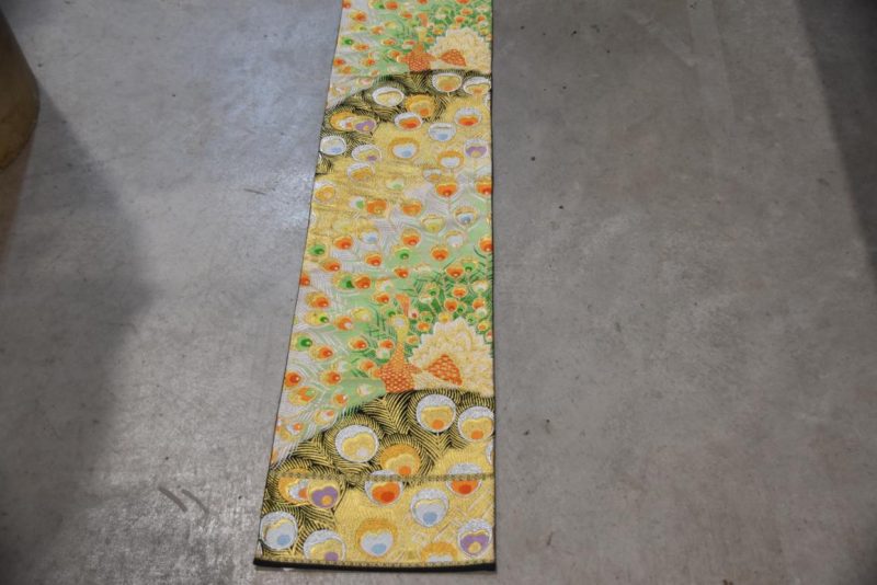 Japanese Silk Obi with Peacock Design - Image 4
