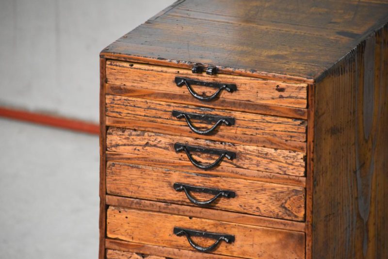 Antique Kodansu Small Chest Width:225mm - Image 2