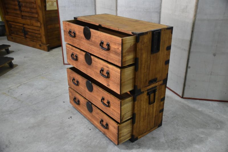 Antique 4 Drawer Clothing Chest (2 Sections)Width:940mm - Image 6