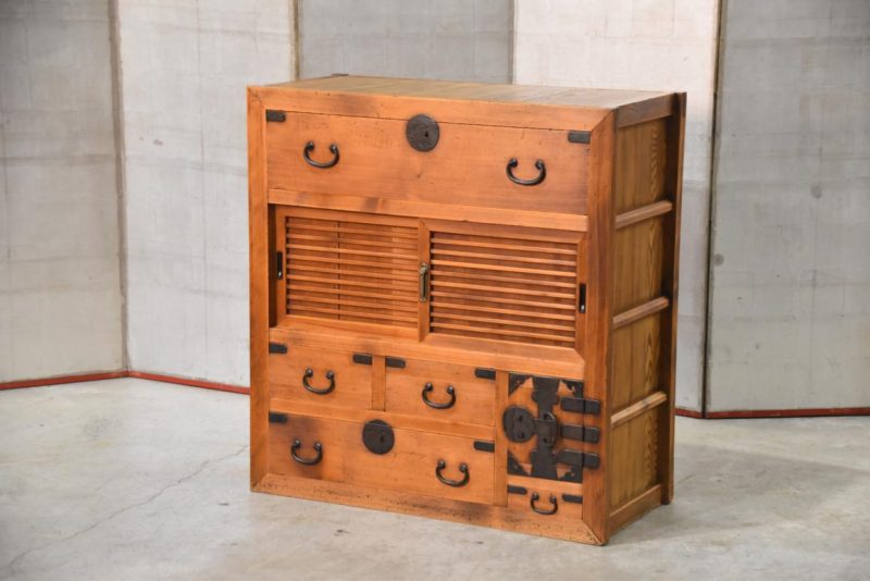 Choba Dansu Traditional Japanese Merchant Chest Width:910mm