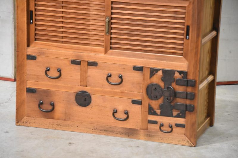 Choba Dansu Traditional Japanese Merchant Chest Width:910mm - Image 10