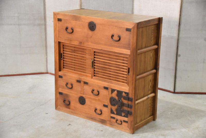 Choba Dansu Traditional Japanese Merchant Chest Width:910mm - Image 9