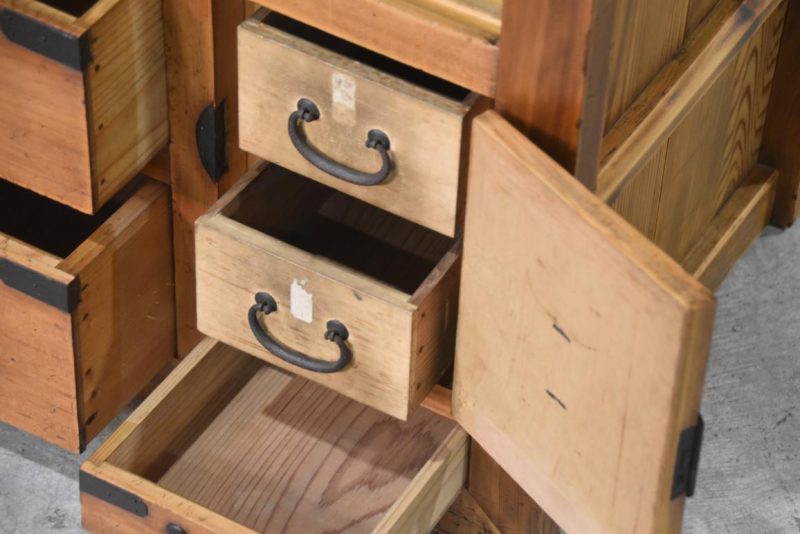 Choba Dansu Traditional Japanese Merchant Chest Width:910mm - Image 7