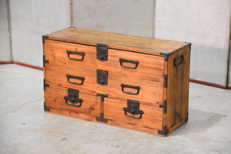 Antique Kodansu Small Chest Width:830mm