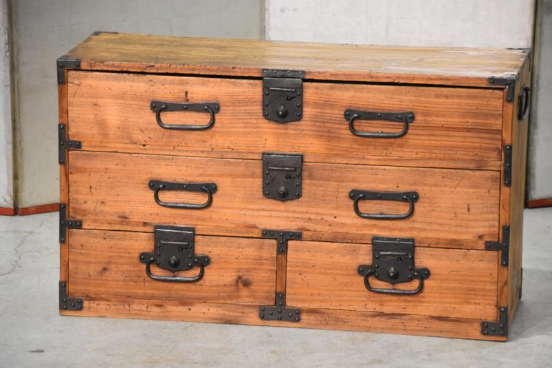 Antique Kodansu Small Chest Width:830mm - Image 6