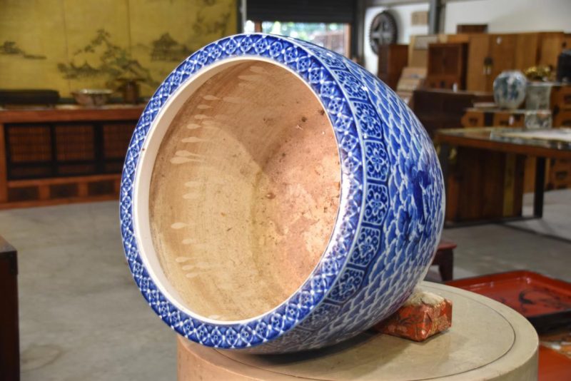 Japanese Kirin Ceramic Hibachi Width:460mm - Image 3