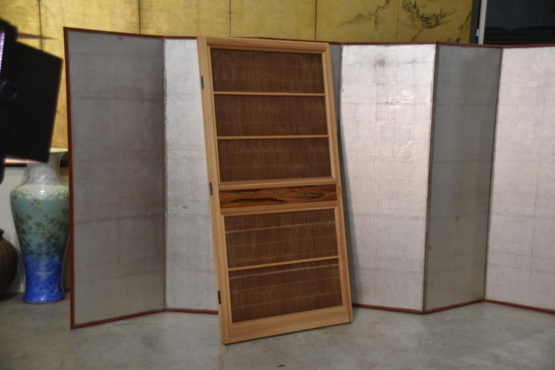 A Pair of Japanese Summer Doors (Hinged together) Width:1780mm - Image 6
