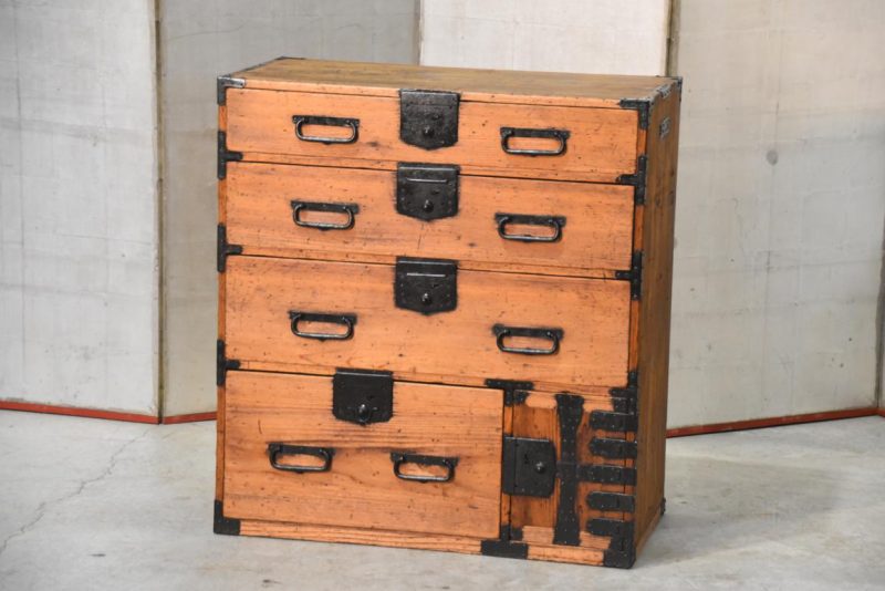 Antique 4 Drawer Clothing Chest  Width:800mm - Image 2