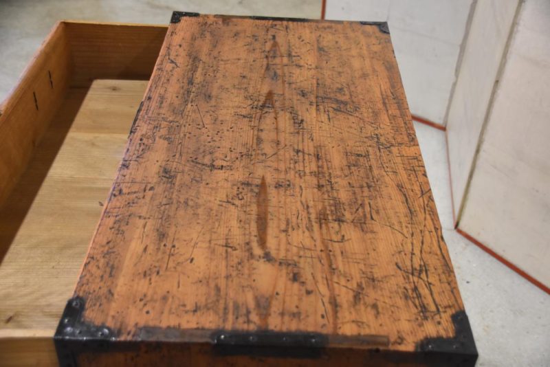 Antique 4 Drawer Clothing Chest  Width:800mm - Image 5