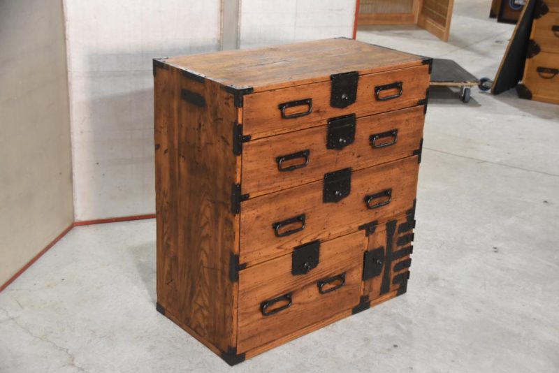 Antique 4 Drawer Clothing Chest  Width:800mm - Image 3