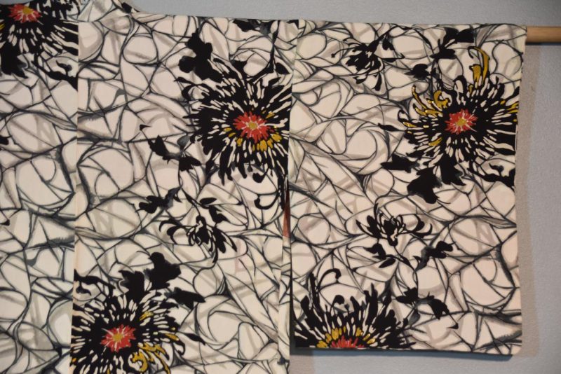 Japanese Vintage Silk Haori Jacket - Image 2