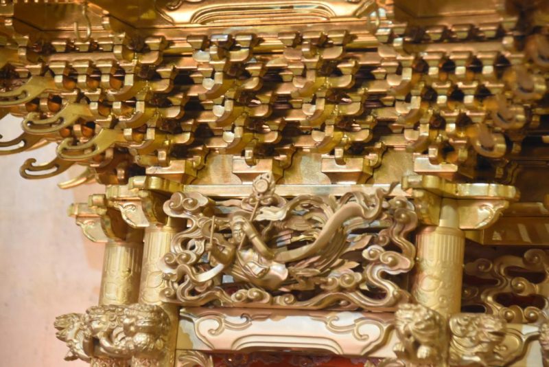 Japanese Wood & Gild Shrine - Image 5