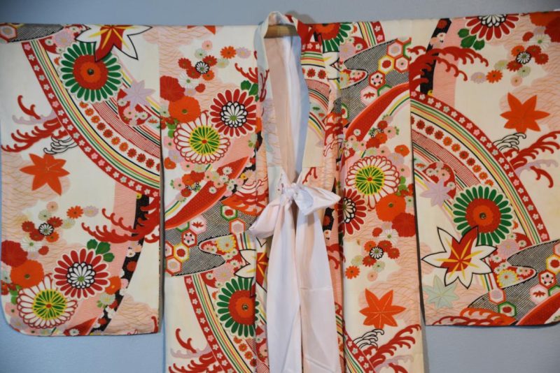 Japanese Girl's Kimono - Image 5