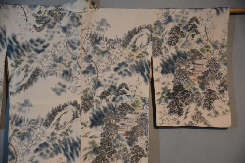 Japanese Silk Kimono - Image 2