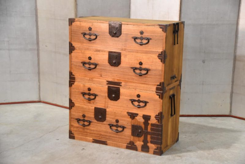 Antique Nihonmatsu 2 Section Clothing Chest 4 Drawers and Cash Door Width:910mm